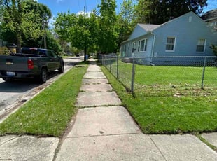 Sharon S.'s lawn maintenance service result