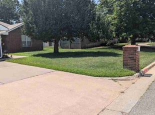 Monte B.'s lawn maintenance service result