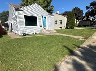 Latreata M.'s lawn service service result