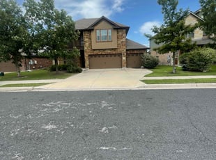 Novlet W.'s lawn service service result