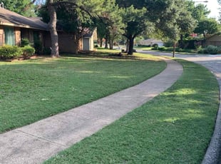 Cheryl W.'s lawn care services service result