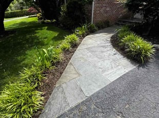 Curtis S.'s Flower Bed Weeding service result