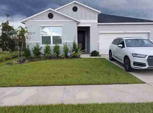 Mickael M.'s grass maintenance service result