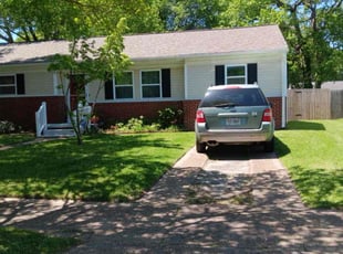 Kendra B.'s grass maintenance service result