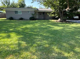 Devin P.'s grass cutting service result