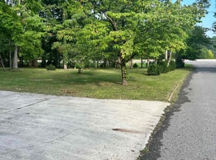 Crystal M.'s lawn service service result