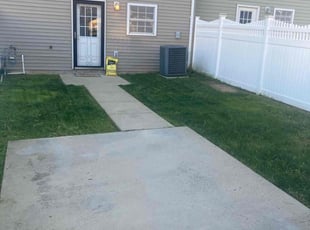 Teresa H.'s lawn maintenance service result