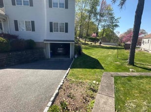 Janet R.'s lawn care services service result