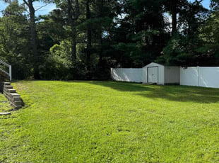 Kevin B.'s lawn care services service result