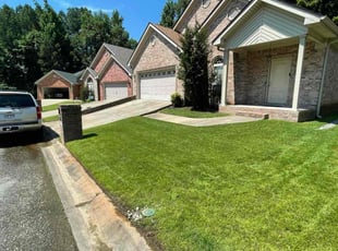 Linda B.'s lawn care service result