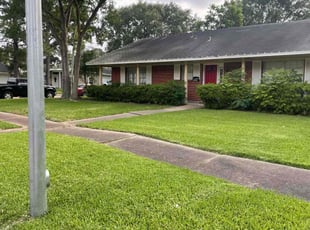 Yong Z.'s landscape maintenance service result
