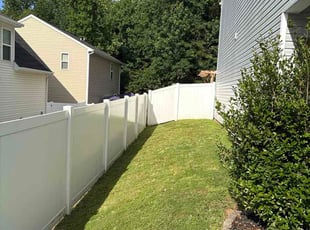 Erik W.'s lawn maintenance service result