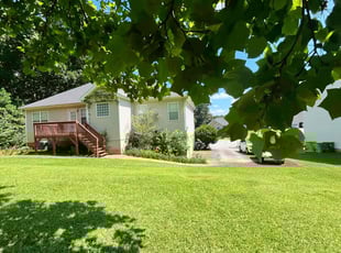 Aaron W.'s turf care service result