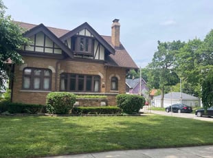 Kara B.'s turf care service result