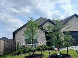 Elke O.'s lawn care services service result