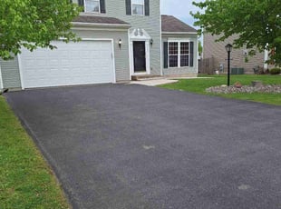 Jacqueline H.'s lawn care service result