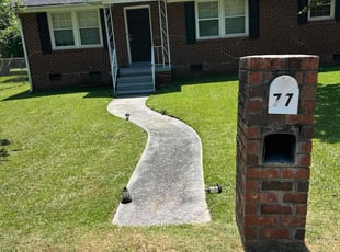 Juacara D.'s grass cutting service result