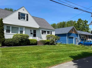 Megan K.'s grass cutting service result