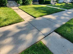 Jared S.'s lawn maintenance service result
