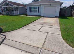 Amber M.'s lawn maintenance service result