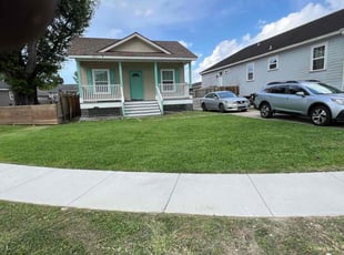 Mark D.'s lawn care services service result
