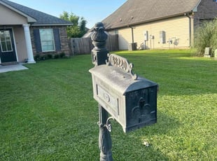 Bryant L.'s lawn care services service result