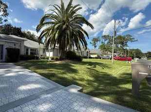 Julie L.'s lawn care services service result