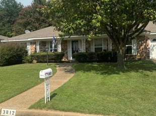 Jacobie L.'s grass maintenance service result