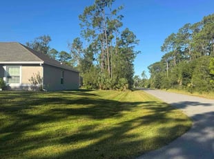 Kimberly S.'s lawn care services service result