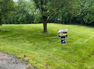 Marina W.'s lawn maintenance service result