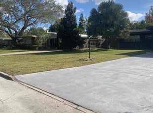ROBERT E.'s lawn service service result