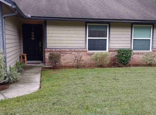 Joan H.'s Bush Trimming service result