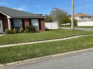 Erin P.'s lawn care service result