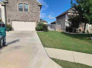 Michelle S.'s lawn maintenance service result