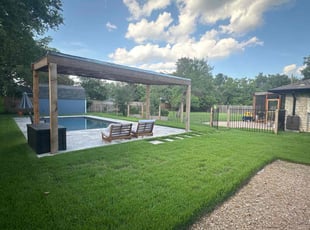 Amy K.'s lawn care services service result