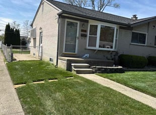 Nicholas J.'s lawn maintenance service result