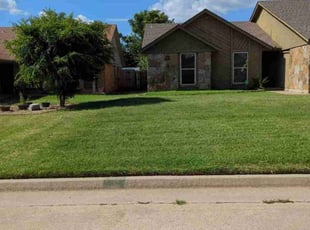 Threnda F.'s lawn maintenance service result