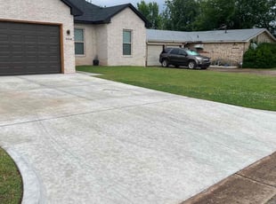 Susan F.'s grass maintenance service result