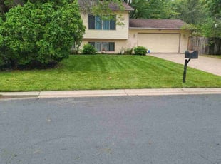 Maria R.'s lawn service service result
