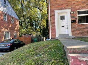 Yacob T.'s lawn service service result