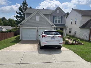 Dawn G.'s turf care service result