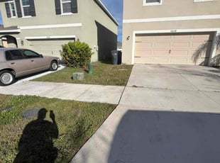 Shae C.'s lawn care services service result