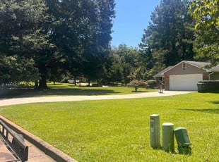 Happy R.'s lawn maintenance service result