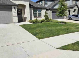 Betsey B.'s lawn service service result