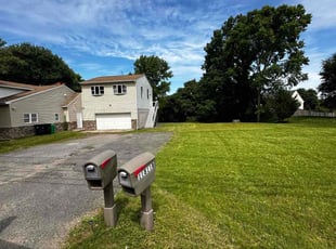 Frances A.'s lawn maintenance service result