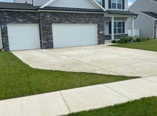 Lynn N.'s turf maintenance service result