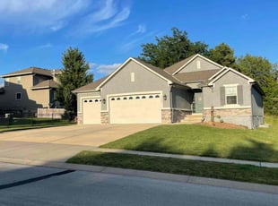 Kathy D.'s lawn service service result
