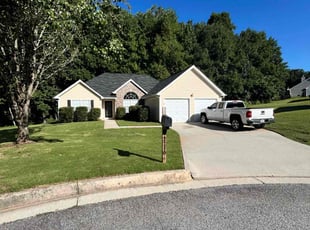 Jacqwan G.'s grass maintenance service result