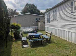 Elie C.'s lawn service service result