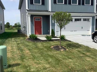 Kelsey R.'s lawn maintenance service result